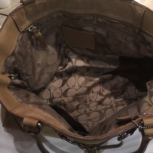 Suede Coach bag - Picture 3 of 6